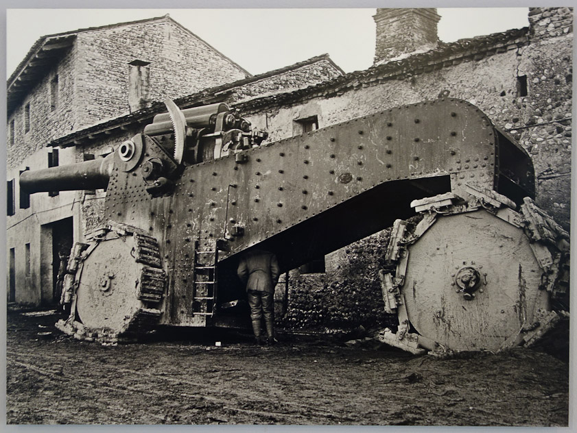Jindrich Bisicky (1889-1946) served with the Austro-Hungarian army in WW I as a photographer. He took this photo of an Italian 305mm howitzer, mainly used agains fortresses. It fired shells weighing 442 kg.
