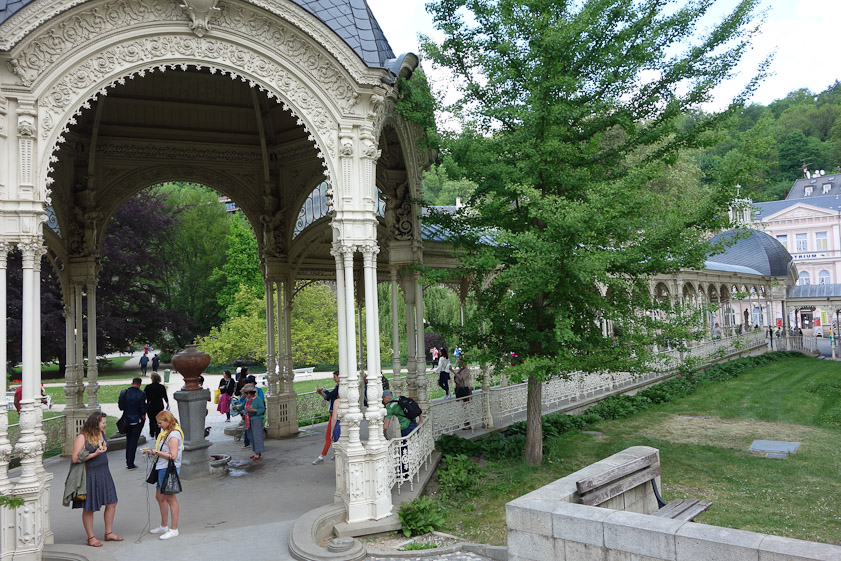Back downhill near the Tepla is Sadová kolonáda (Park Colonnade) built 1880-81 from cast-iron.
