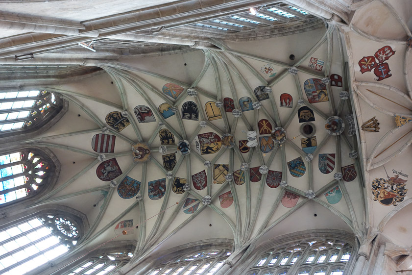The chancel is 33 m high, while the nave is 30 m high. The chancel vault was finished in 1499 under the direction of Matyas Rejsek, after a pause of 60 years due to the Hussite wars 1420-80.