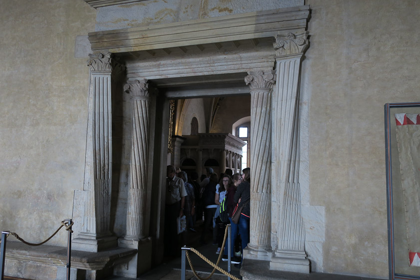 The twists of this doorway are a little dizzying.