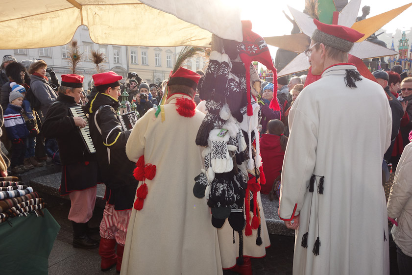 Officials of the szopki competition wore long white coats and square red hats.