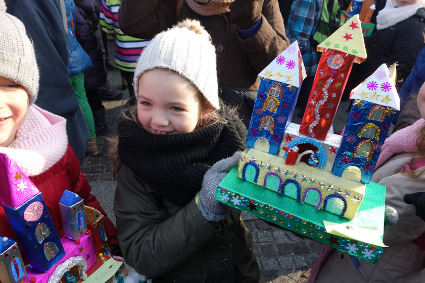 There are three catagories for children. Most of the entrants in the contest were children.