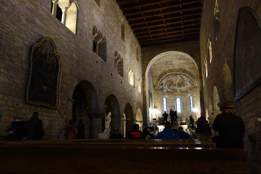 The Basilica of St George is east of St Vitus, still in the Castle precint. It was rebuilt in the 12c in Romanesque style. The freshness of its stonework is perhaps due to its renovations 1898-1907.