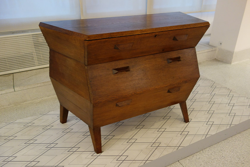 Cubist furniture