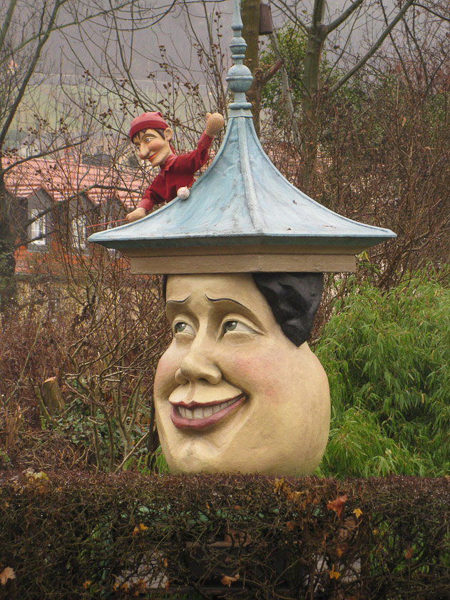 Curious structure we saw near Pillnitz Palace in NE Dresden.