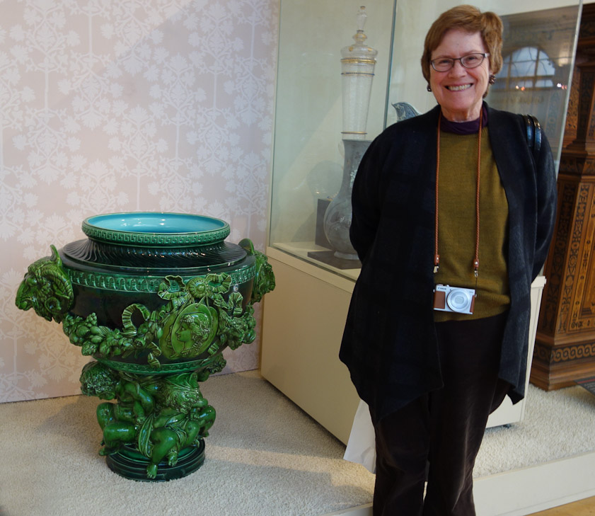 Mariana standing for comparison with a huge pot from 1873 made by Minton in Britain.