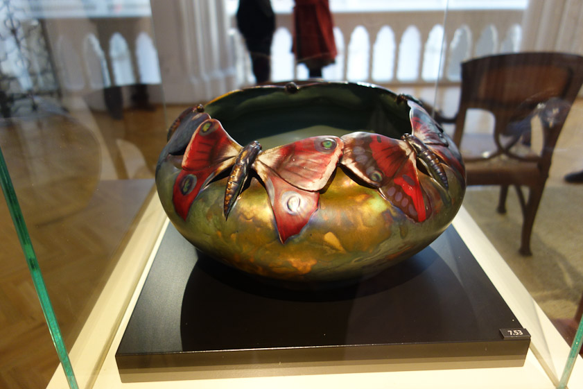 Flower pot with butterflies by Zsolnay in Pécs, 1902.