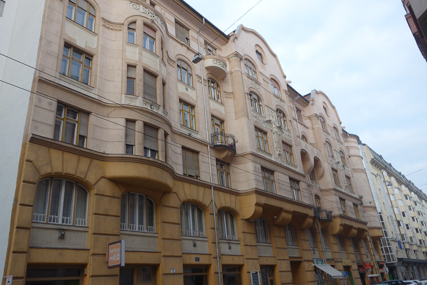 Building on Dohány Street.