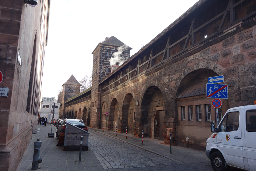 Inside the city, the walls have a gallery from which defenders could fire outside.