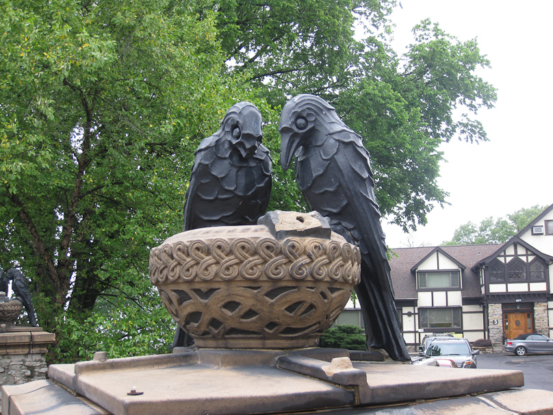A couple of rooks at Rookwood.