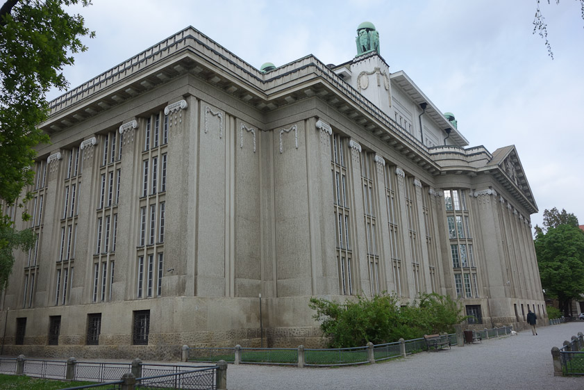 Walking back to the hotel, we passed the handsome Art Nouveau Croatian State Archives building, built in 1913 as the National and University Library.