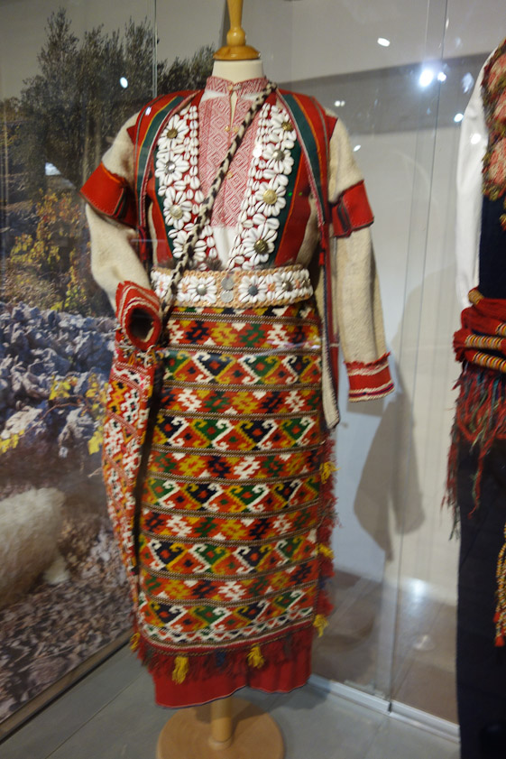 Traditional costume from Vrlika.