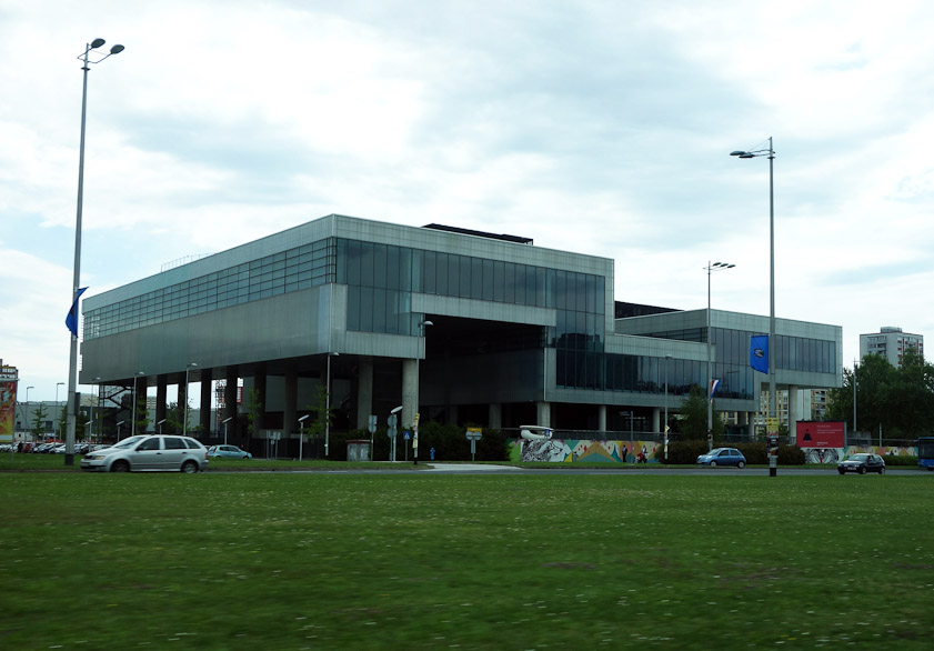 View from the taxi of the Museum of Contemporary Art