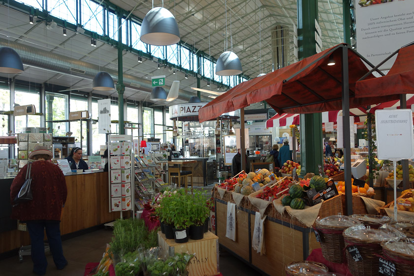 The other market next to our hotel was  occupied by Eataly, a sort of Italian food mall.