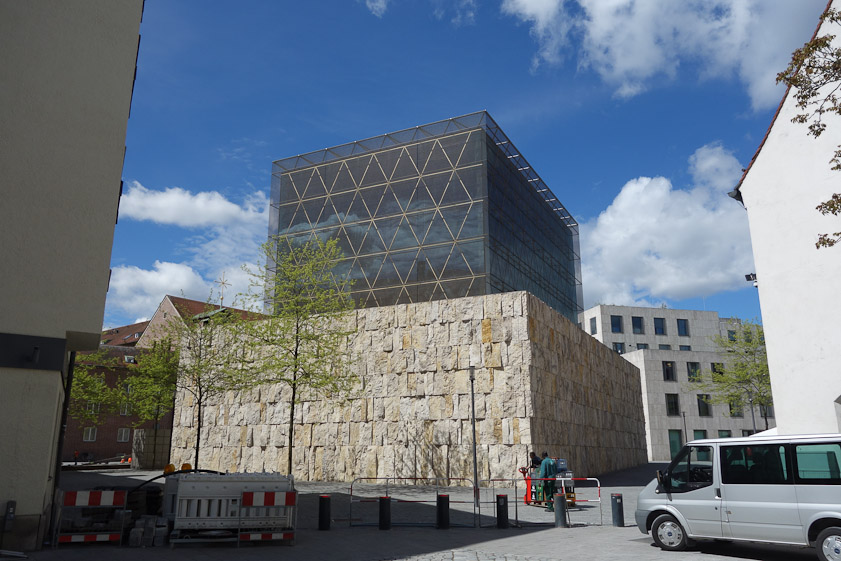 This impsing structure is a synagogue.