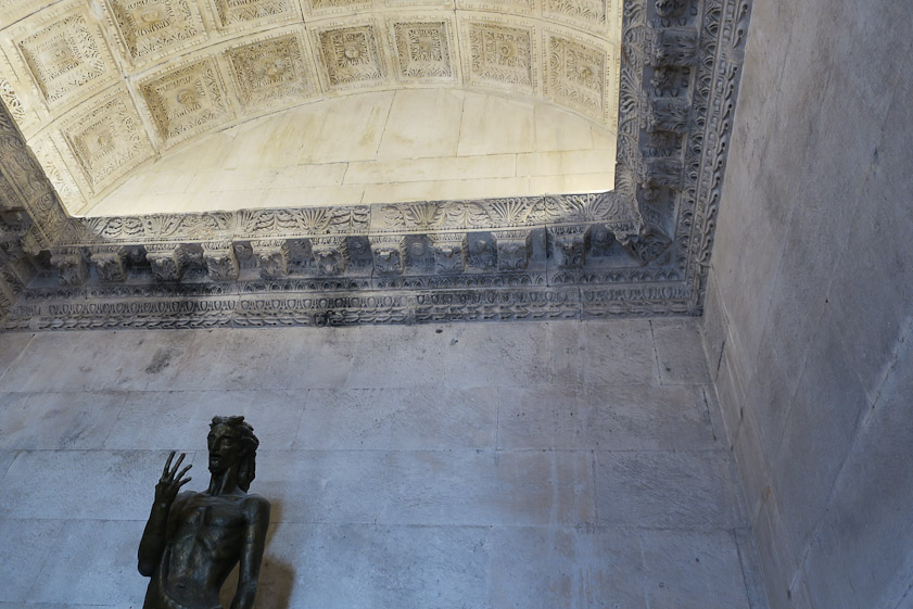 The temple was converted into a baptistry in the 6c. It has a modern statue of John the Baptist by Ivan Mestrović.