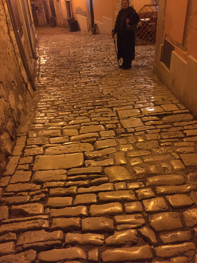 We stayed more than 3 hours and then walked back downhill.