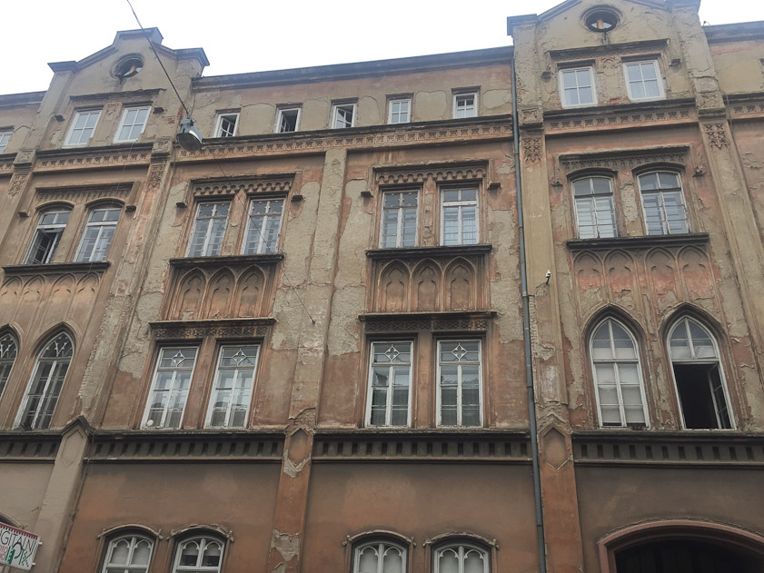 A building in Zagred with some nice features, but peeling due to lack of capital for restoration.