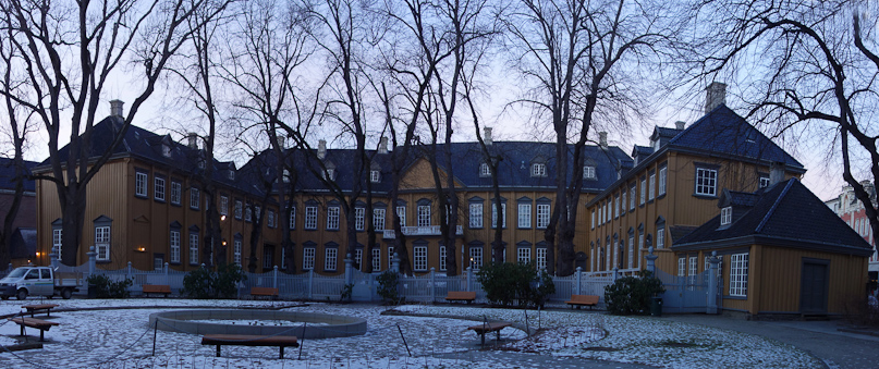 The Stiftsgården, the Royal Residence in Trondheim, has 140 rooms and is made of wood. It was closed on Sunday, when we were in town.
