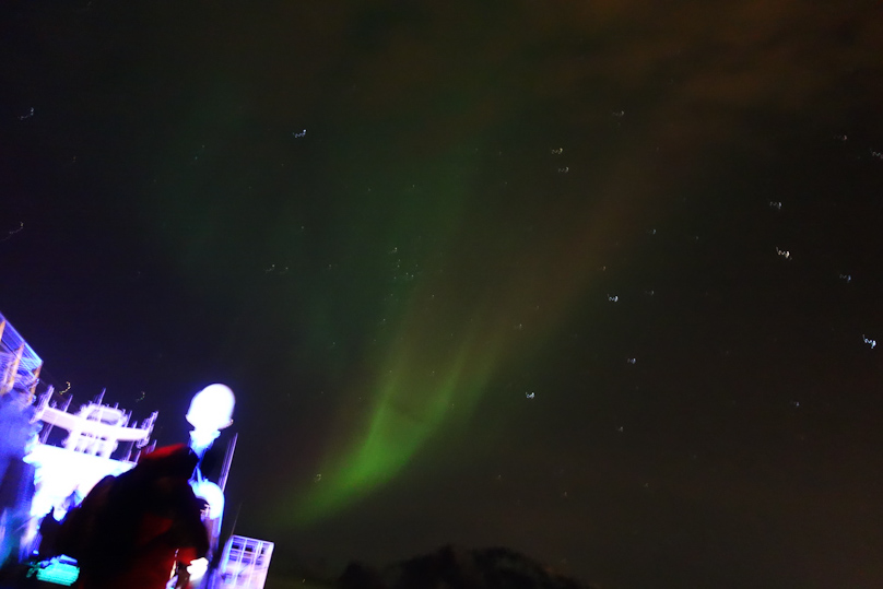 Five and half minutes later the aurora was overhead.