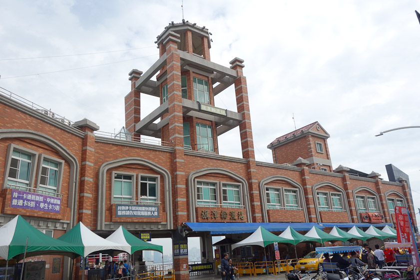 The ferry terminal on Cijin