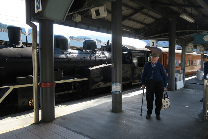 On arrival at Sensu station at lunch time.