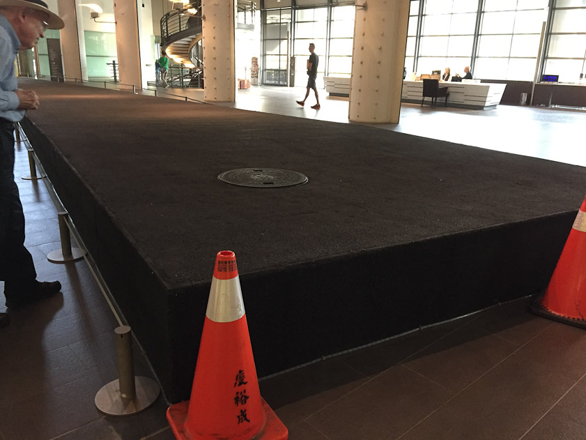 The walk tapers up to end here. I wasn't able to get a good picture of the manhole cover. I did admire the sharp corners.