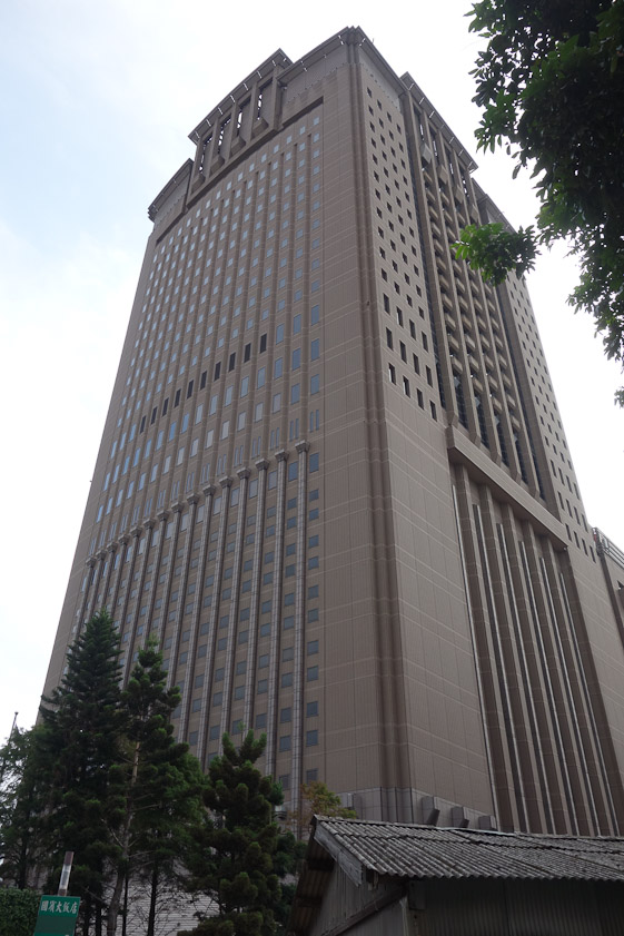 The Hotel Ambassador starts on the 15th floor.