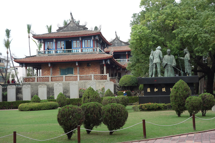 Haishen temple was built in 1875 on top of a bastion of Fort Provintia. The statue of the 