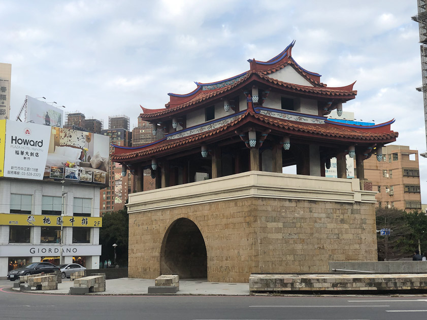The day after we arrived in Hsinchu we came across the Historic East Gate, now isolated in the middle of a busy traffic circle.
