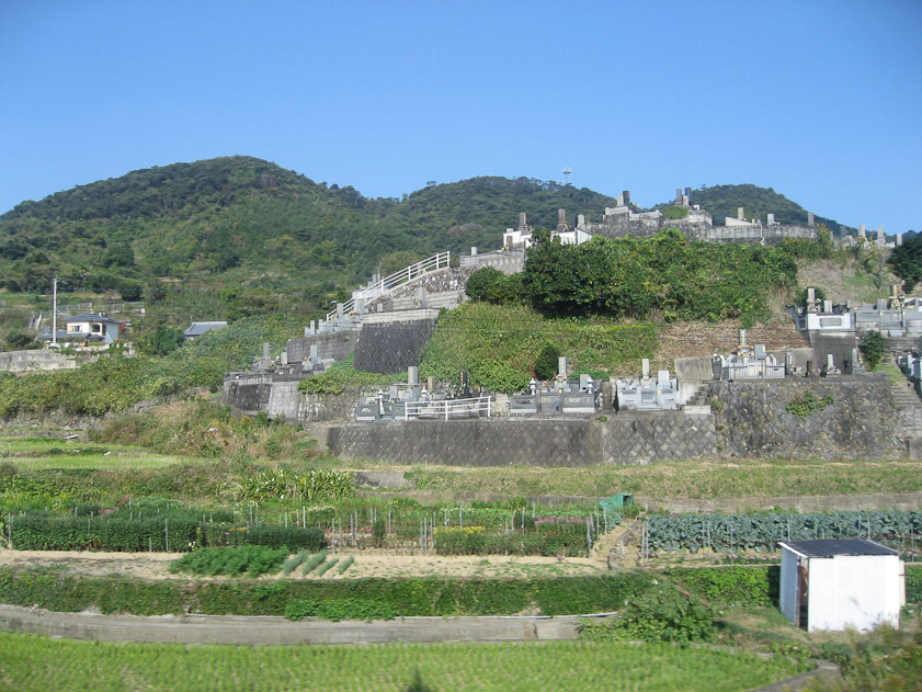 Our train to Kumamoto went north, passing through the area at the center of atomic bomb damage.