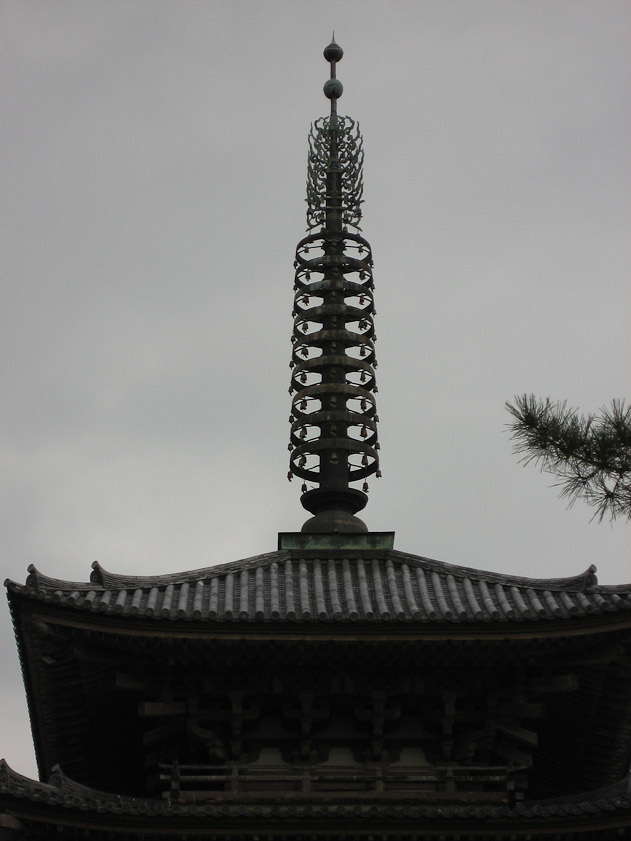 The finial atop a pagoda is called a sorin.
