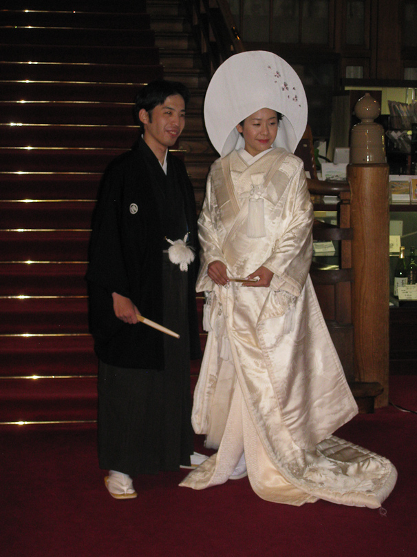 Bride and groom at the Nara Hotel