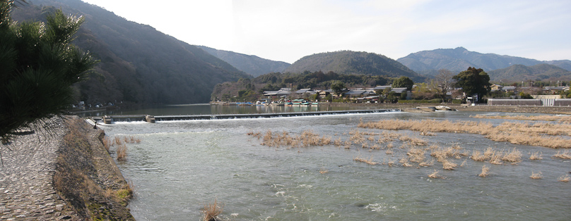 After Matsuo Taisha we walked to the Arashiyama River, in western Kyoto at the foot of mountains.