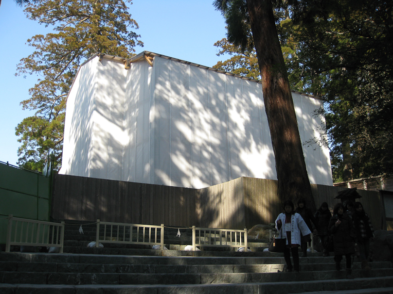 The main building is reconstructed every 20 years, next to the current building. This temporary structure covers the new building.