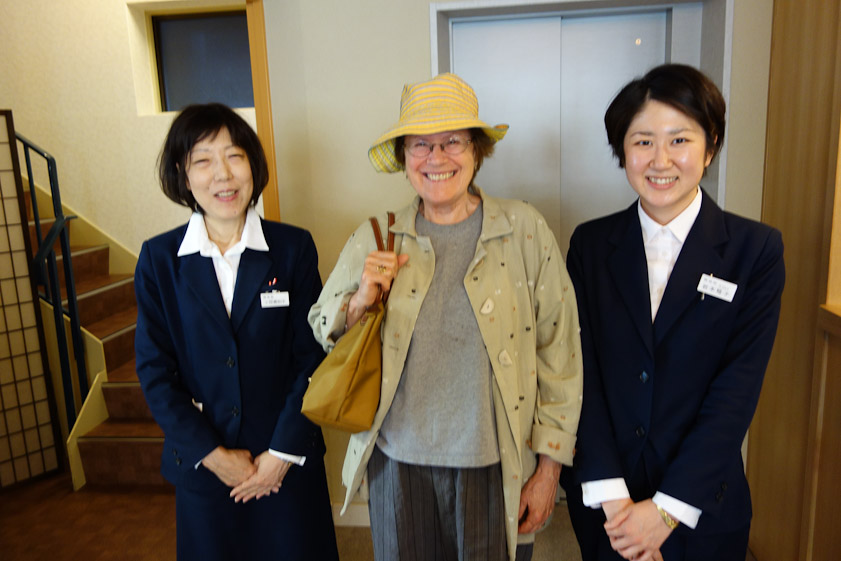 Two of the helpful, knowledgeable, friendly staff at Gion Mafukan with Mariana.