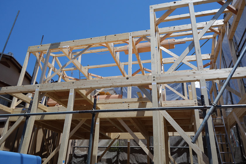New construction in  Kyoto is typically wood frame, but of a quality unknown to American residences. Beams are precision milled with sharp corners. They are fastened with bolts, not nails.