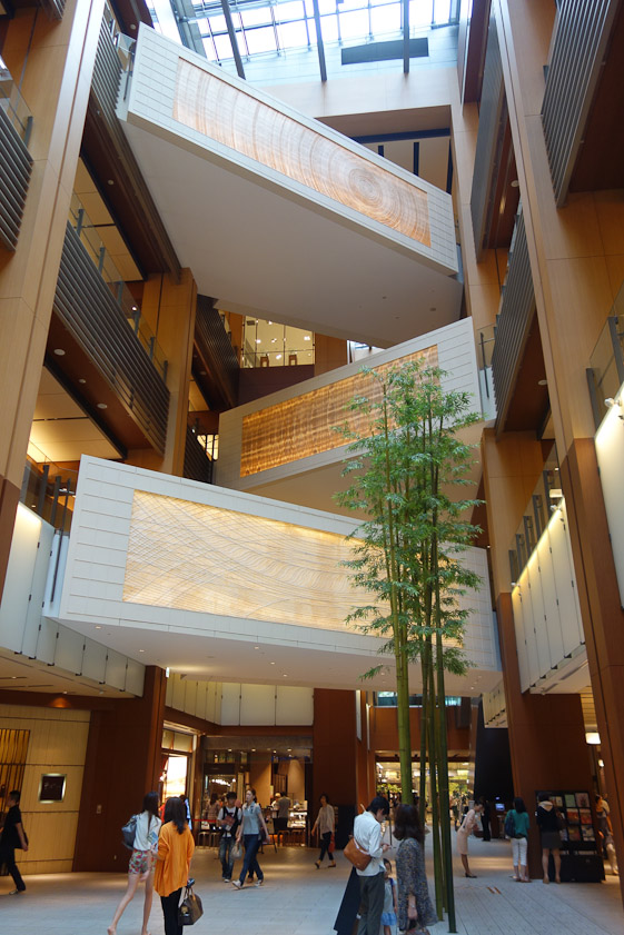 One of our sights during our second stay in Tokyo was the Suntory Museum, which is in a fancy mall called Tokyo Midtown.