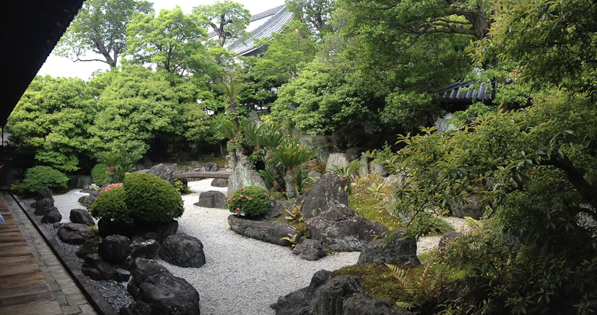 Kokei no Niwa (Tiger in the Glen) garden viewed from the Shoin of Nishi Honganji Temple in Kyoto. The Yamada Sisters gave us tickets to get into the Shoin.