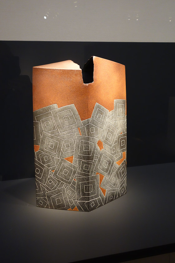 Pot by Masahiko Ichino from 1999.