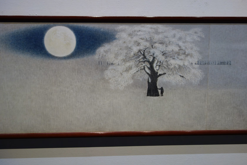 Closeup of the winter panel.