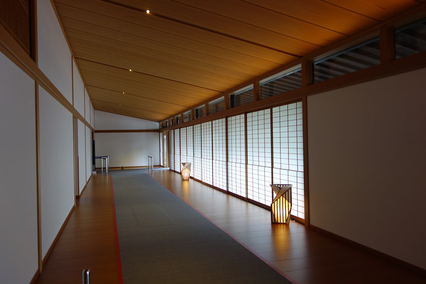 it's a very calm, simple style.