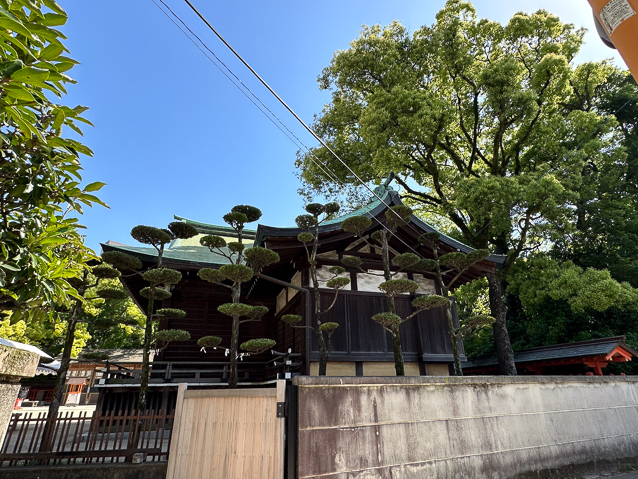 The Sumiyoshi shrine  was next door, and wondeful.