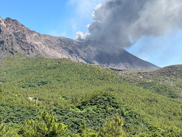 The eruption got thicker and bigger.