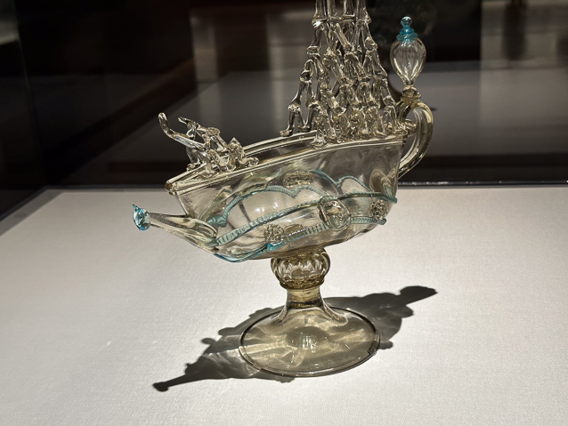 The Suntory Museeum in the Tokyo Midtown shopping mall held an exhibition on techniques of glass working that included this 16-17c Italian ship.