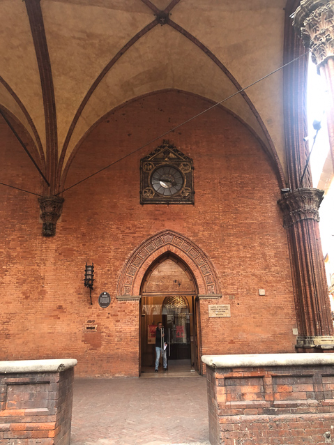 Entrance to the Palazzo della Mercanzia,