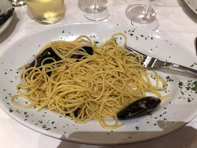 We had lunch at La Ristorante La Gardela a half block from our hotel.