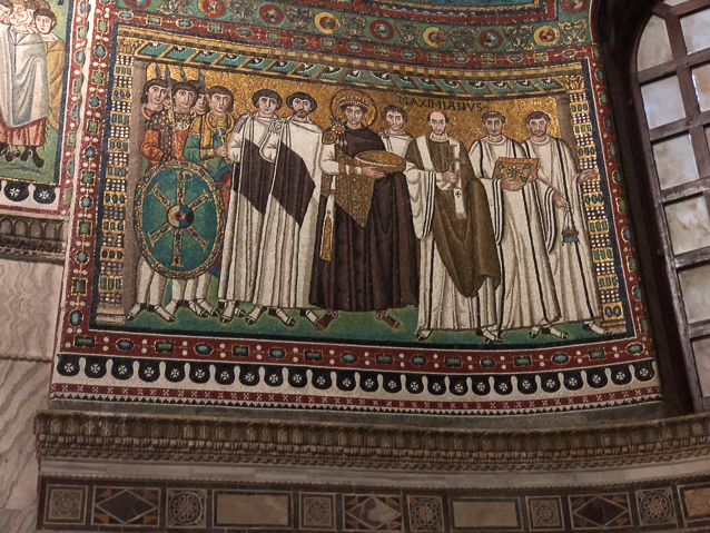 Justinian becme Empweror after the church was strted, and apointed Mamiminianus Bishop of Ravenna, who consecrated the finished church.