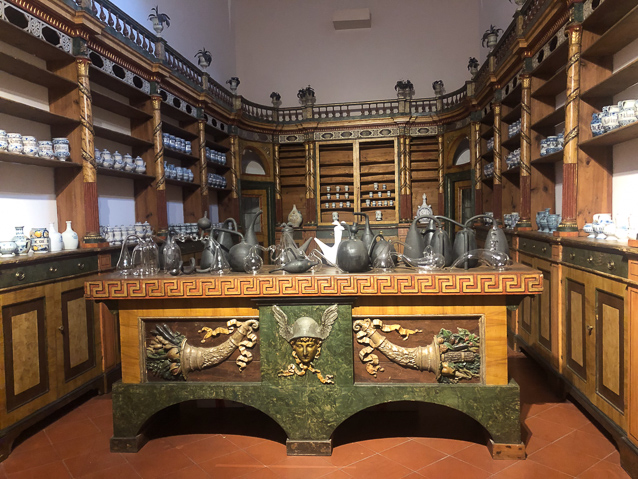 18c apothecary in Ravenna