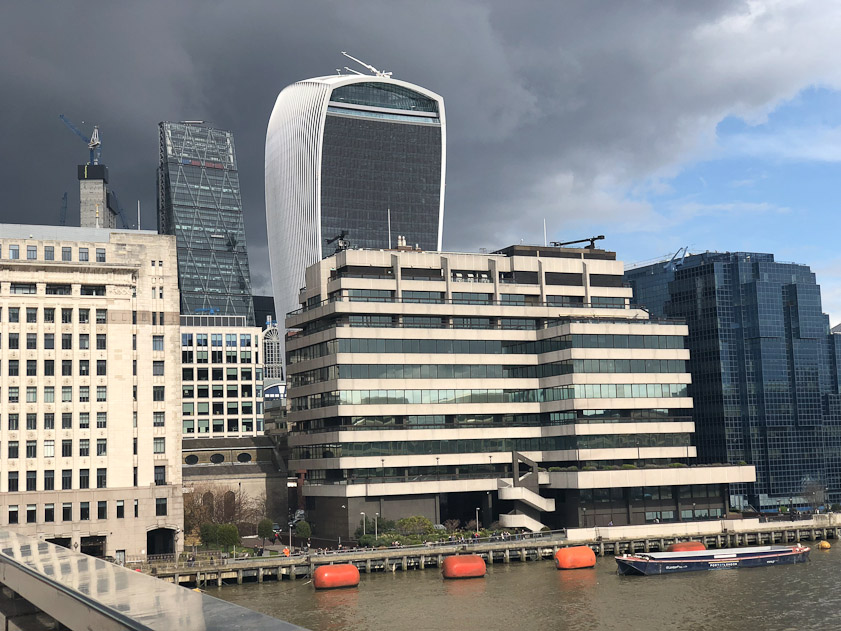We were walking away from another recent building on the north bank, the Walkie-Talkie. It was designed by  Rafael Viñoly and opened in 2015.